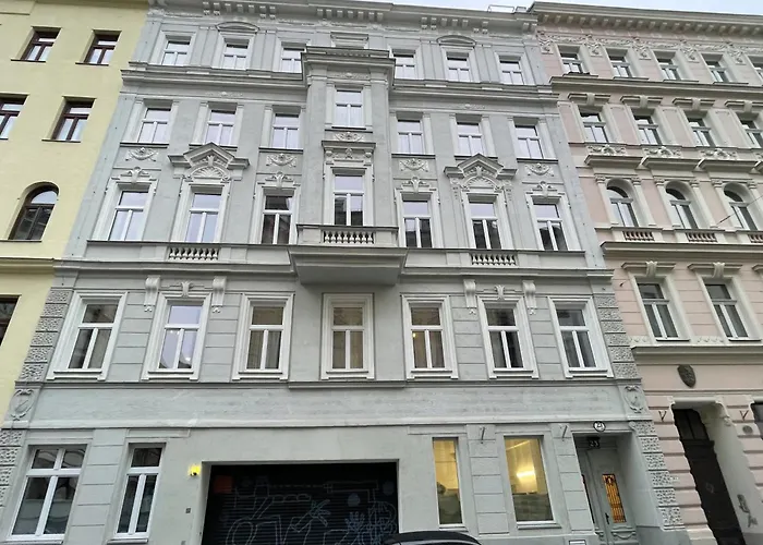 Home Sweet Home - Vienna Central